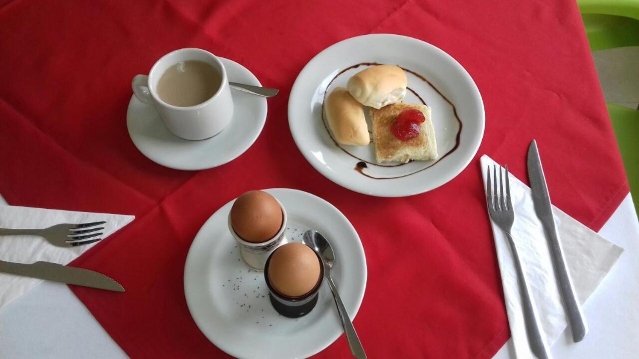 Hotel Pinares Plaza Pereira Eksteriør billede