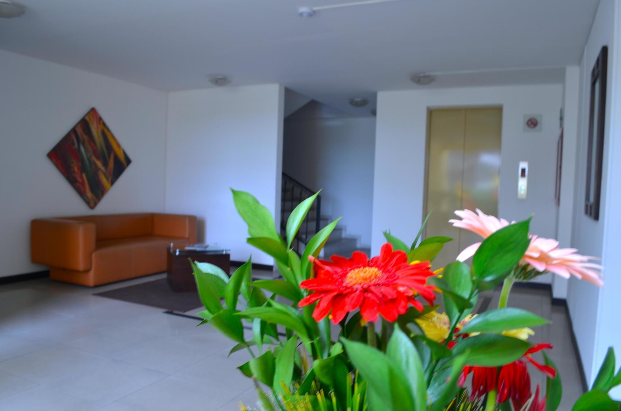 Hotel Pinares Plaza Pereira Eksteriør billede