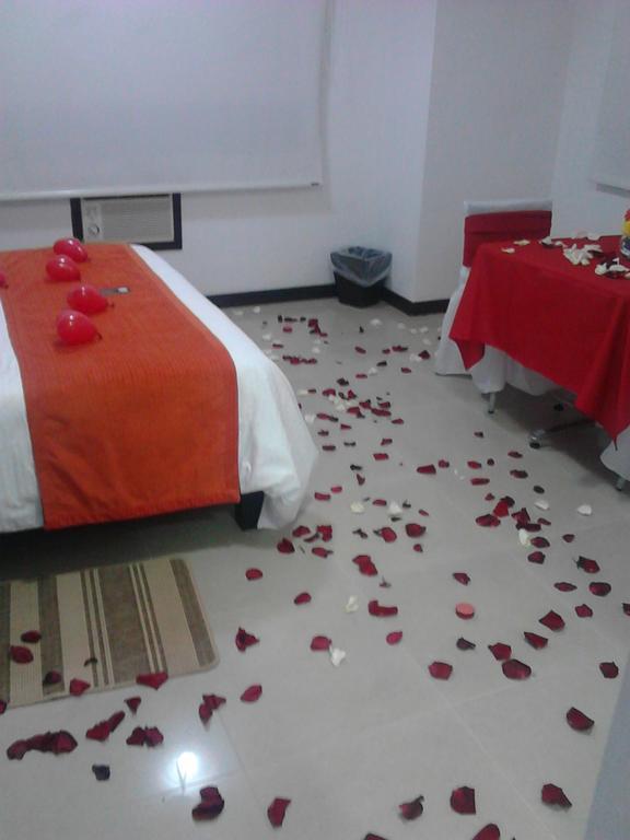 Hotel Pinares Plaza Pereira Eksteriør billede