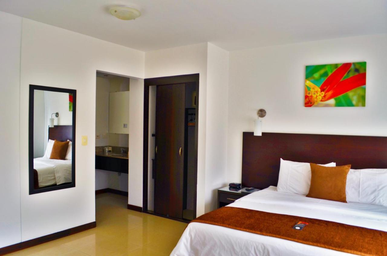 Hotel Pinares Plaza Pereira Værelse billede